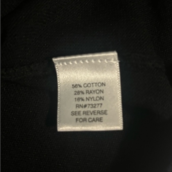 Women’s Apt 9 Sweater. Size 2XL black. Buttons and designs long sleeve knit - Picture 4 of 12
